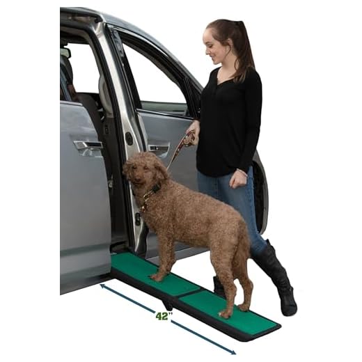 Pet Gear supertraX Ramps for Dogs and Cats, Maximum Traction Surface,Portable/Easy-Fold (No Tools Required),Built in Handle for Travel,5 Models, 42-71 Inches Long,Supports 150-200lbs,New Black/Green