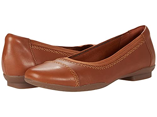 Image of Clarks Sara Bay | Casual Shoes