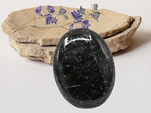 Image of Certified Large Nuummite Crystal Palm Pebbles Stones for Anxiety Stress Relief Massage - AAA Grade Original Healing Gemstone Agate Palm Stone for Yoga Meditation Spiritual Reiki Feng Shui
