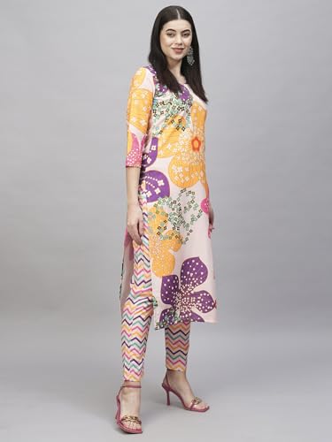 Image of GoSriKi Women Kurta with Pant