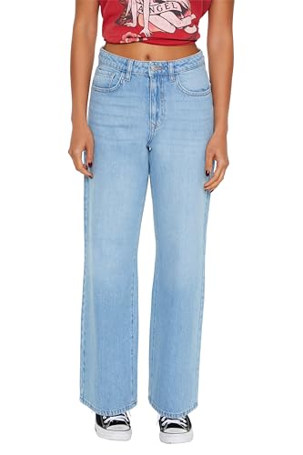 Forever 21 Women's 90s-fit High-Rise Straight Jeans2