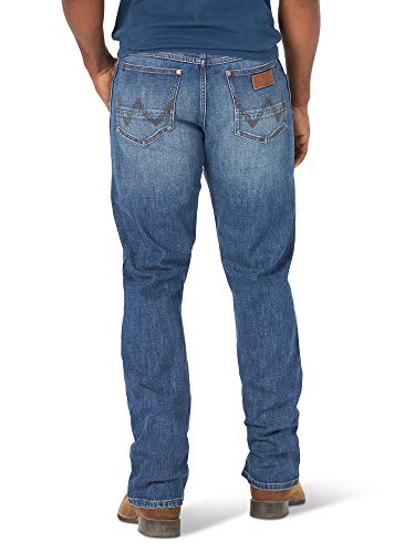 Wrangler mens Retro Relaxed Fit Boot Cut Jeans, Mustang Island, 32W x 30L US