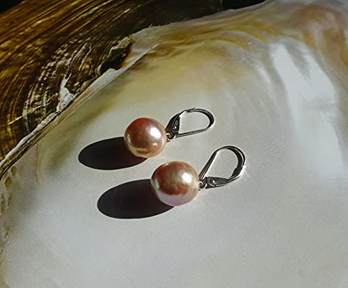 Grosse perle de culture d'eau douce boucles d'oreilles dormeuses lavande reflet vert