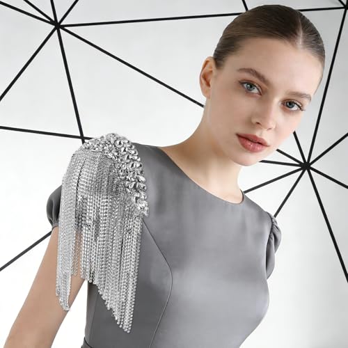 Épaulettes à franges strass pour transformer une veste basique