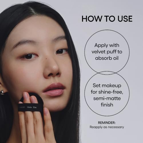 Image of LANEIGE Neo Blurring Powder: Korean Oil-Control Compact with Pore Blurring, Smoothing Finish & Travel-Friendly, No-Spill Packaging