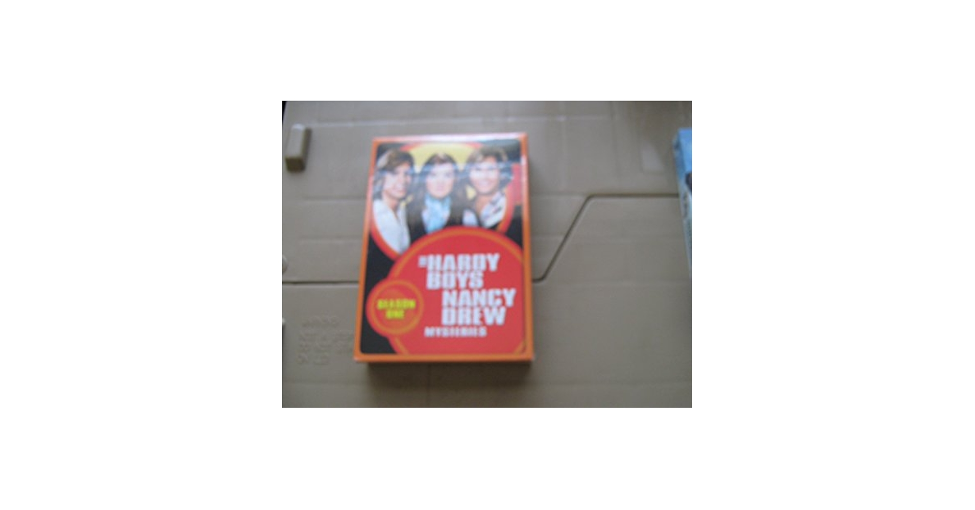 Amazon.com: The Hardy Boys/Nancy Drew Mysteries - Season One
