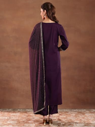 Image of Embroidered Silk Blend A-Line Kurta With Trouser and Dupatta
