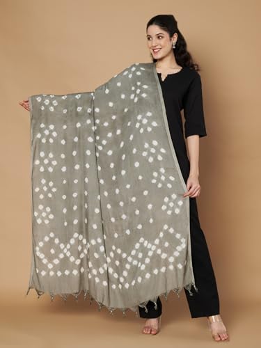 Image of Women's Cotton Rayon Bandhani Print Dupatta with Tassels 2.25 Meters | Women's cotton printed dupatta with tassels.