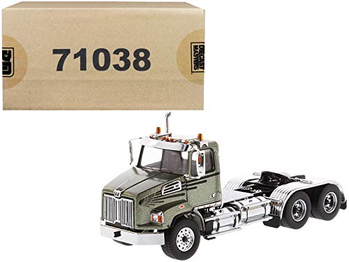 Western Star 4700 SB Tandem Day Cab Tractor 1/50
