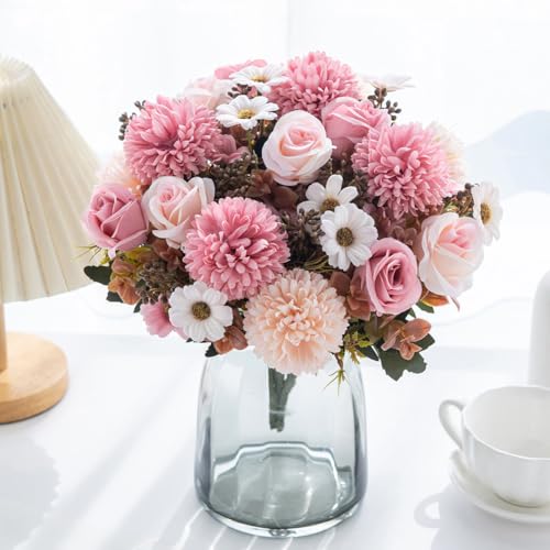 Fleurs en soie réalistes pour souvenirs de mariage et douce poésie végétale à la maison