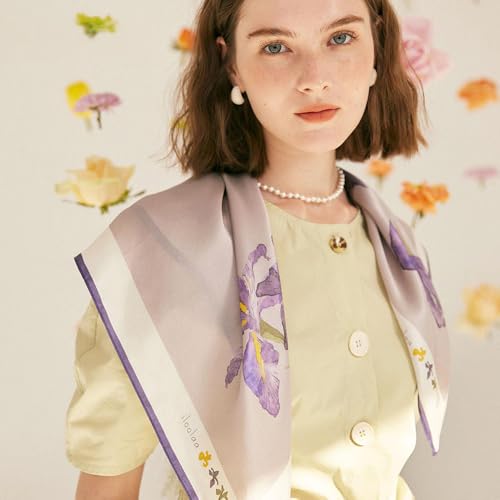 Women's Lightweight and Fashionable Neck Scarf Simple Retro Printed Small Square Towel3