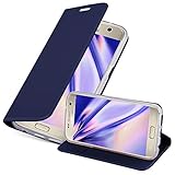 OTROS: A pesar de la buena protección, recomendamos una película protectora para la pantalla. Esta proporciona protección adicional contra arañazos en la pantalla y está disponible en nuestra tienda. ¡El teléfono inteligente, el dinero y las tarjetas que se muestran NO están incluidos!