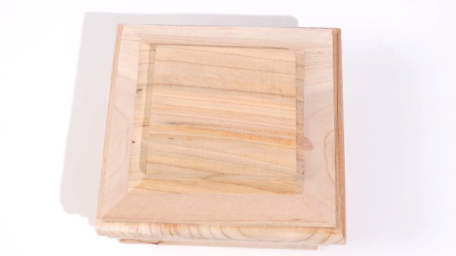 2 Pack Cedar Wood Post Caps 6x6 Inches - Classic Fence & Deck Post Toppers For Outdoor Protection & Decor