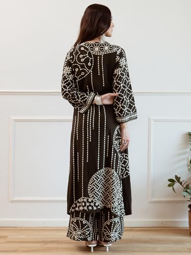 Image of INDO ERA Women's Green Viscose Rayon Printed Straight Kurta & Pant Set (IEOUT6940)
