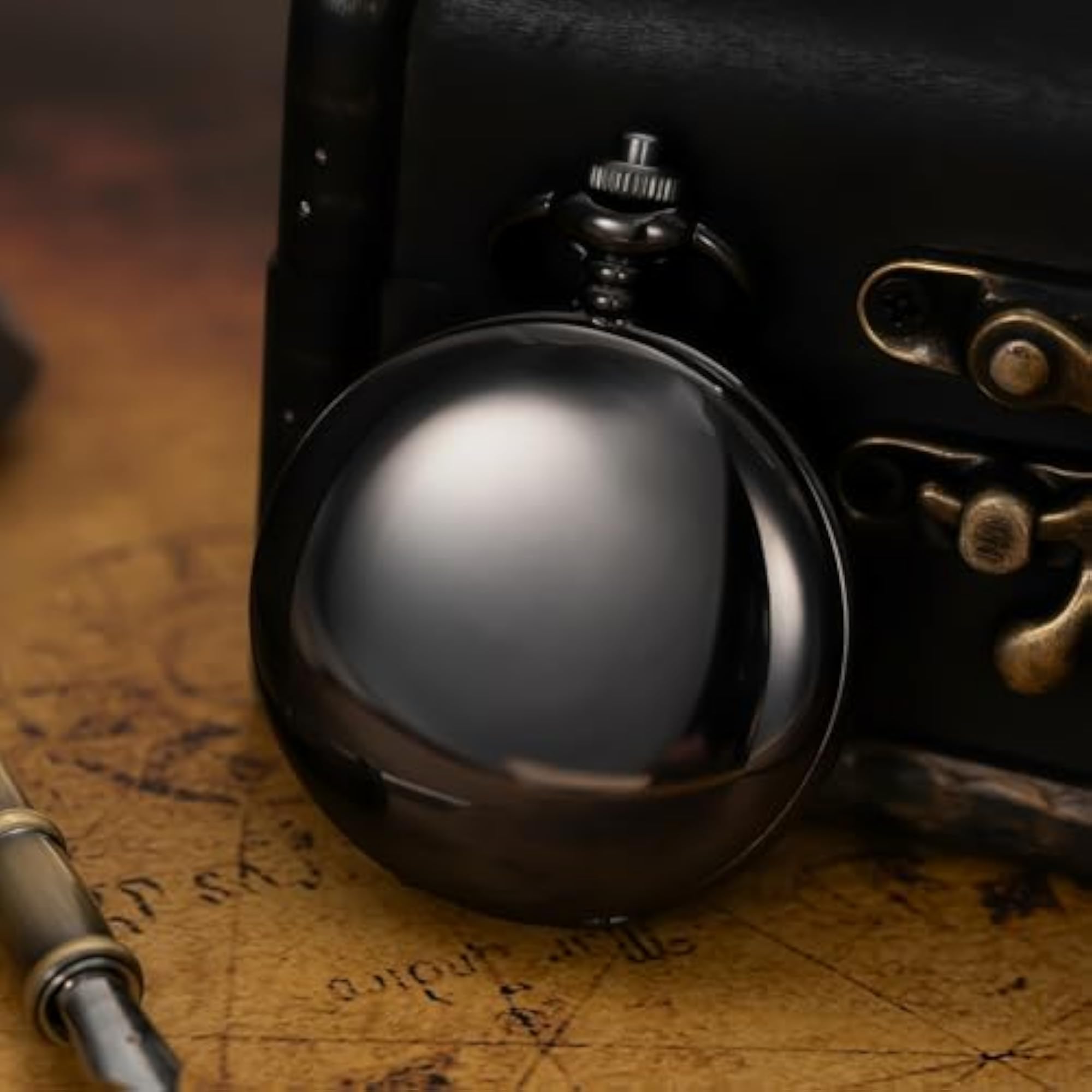 Mechanical Pocket Watch with Chain, Retro Design for Men & Women