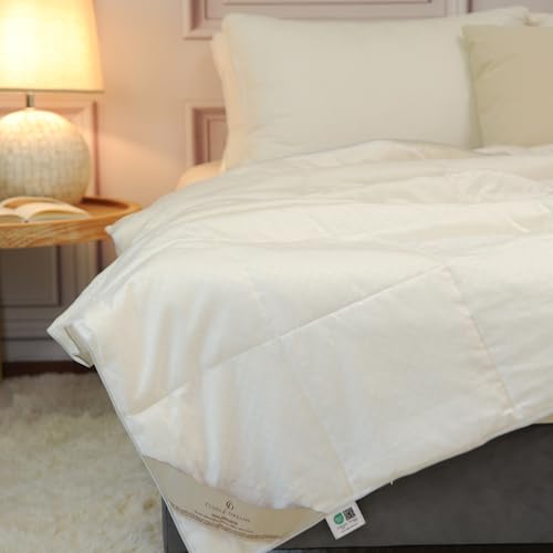 CUDDLE DREAMS Classic Wool Comforter (Lightweight for Summer Twin)