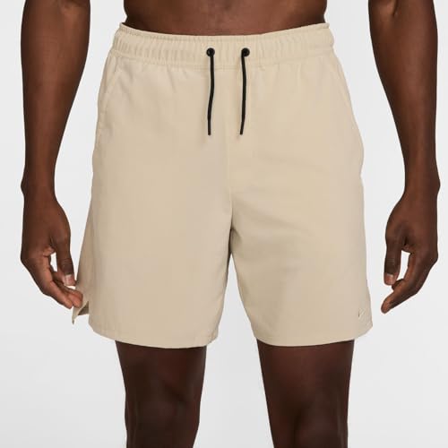 Nike Unlimited Vielseitige Dri-Fit Herrenshorts Ohne Futter (Ca. 18 cm), Desert Khaki/Black/Desert Khaki, DV9340-251, M