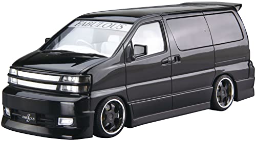 Aoshima 1/24 Nissan Fabless APE50 Elgrand 2000 plástico