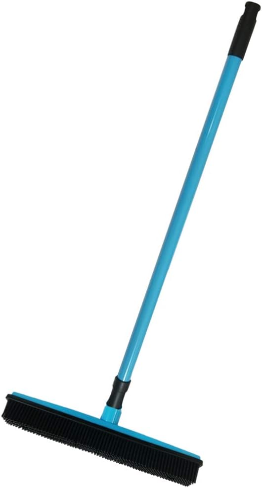 scopa per la depilazione dei cani