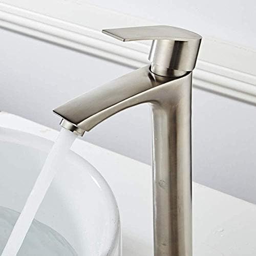 Mitigeur d'évier eau chaude et froide pour une cuisine moderne