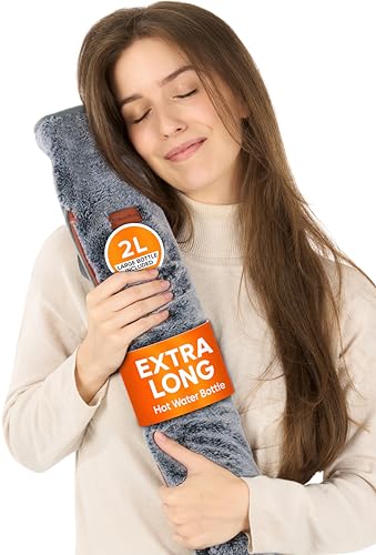 Image of Long Hot Water Bottle with Cover UK – 76cm Extra Long 2L Leak-Proof Rubber with Super Soft Fur Cover, Hand Pocket, Strap, 2-Sided Heat for Neck, Shoulder & Back Pain, Wide Neck Easy Fill, Zip