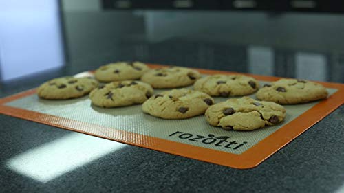 Erniterty Rozotti Silicone Baking Mat Bundle (6-Piece Set) 2 Half Sheets Silicone Baking Mat And 2 Quarter Sheets Silicone Baking Mat, Silicone Baking Brush, Silicone Baking Spatula, Orange #TOP4