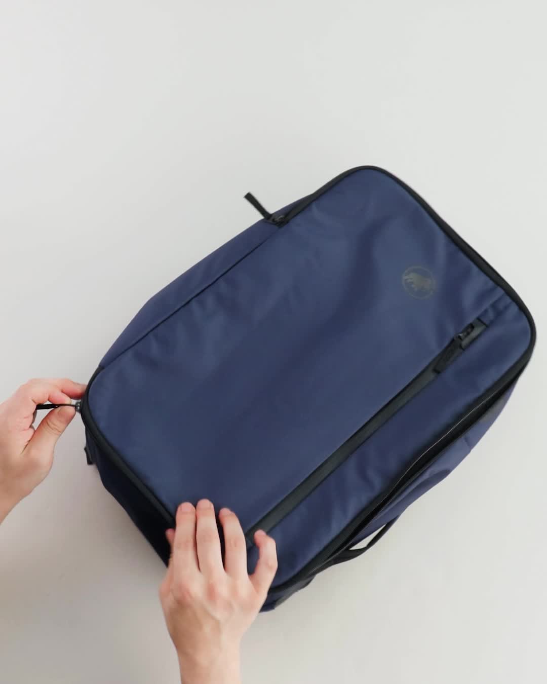新品 タグ付き　マムート セオントランスポーター 25L 楽天市場】マムート MAMMUT メンズ レディース バックパック セオン