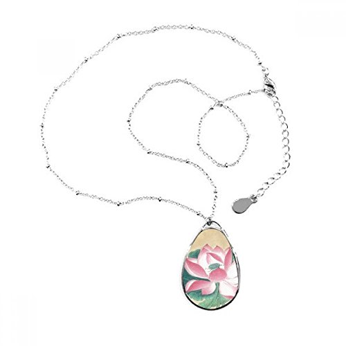 Collier pendentif goutte d'eau lotus aux finitions soignées et design durable