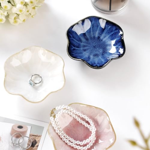 Image of JAMEND CLXP 2PCS Lotus Leaf Shape Ring Holder Dish, Small Key Bowl, Ceramic Trinket Tray Jewelry Dish Organizing Necklace Earrings for Mom Friend Sister, All Jewelries Are NOT Included. Blue+Pink.