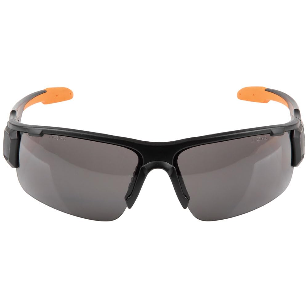 Gafas de seguridad, Profesional PPE Gafas de Protección con SemirMarco y Lente Gris, Resistente a los arañazos y Anti Niebla Klein Herramientas 60162