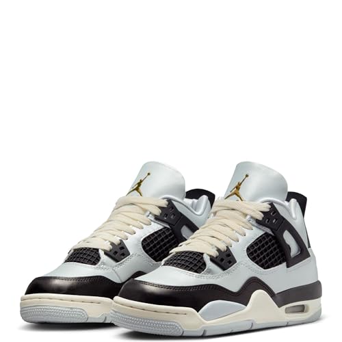 Image of Nike Boy's Air Jordan 4 Retro Shoes