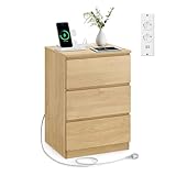 Conçue pour durer : Fabriquée avec des panneaux d’aggloméré de qualité d’une épaisseur de 15 mm, cette petite table avec multiprise est suffisamment robuste et stable pour supporter jusqu’à 62 kg et pour vous accompagner pendant des années