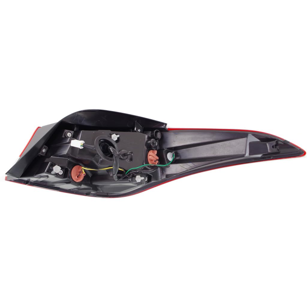For Hyundai Elantra 2014 2015 2016 Tail Light Assembly Driver Side | Outer | CAPA Certified | Standard Bulb | Replacement For HY2804131, HY2804131C | 924013Y500