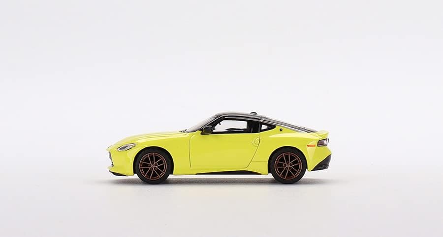 Miniatura 2 de True Scale - Modelo de automóvil en miniatura compatible con Nissan Z Proto Spec 2023 Ikazuchi Yellow Limited Edition 164 Diecast Model Car MGT00415