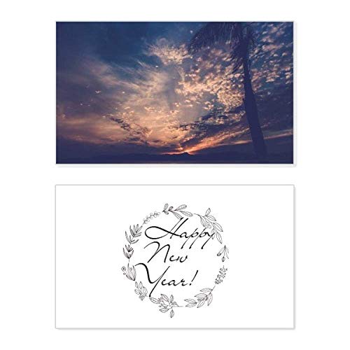 Tarjeta conmemorativa de año nuevo con nubes y mensaje de bendición