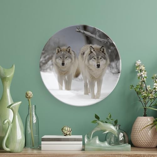 Plato decorativo Two Wolves Walking en nieve 6 pulgadas miniatura 5