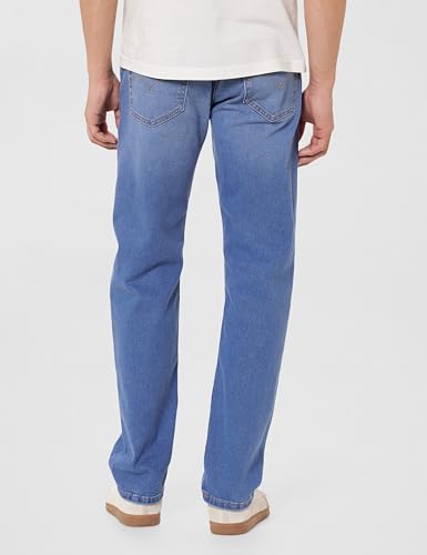 Image of Levi's Men's 505 Straight Fit Mid Rise Jeans
