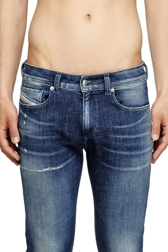 Diesel 1979 Sleenker Skinny Jeans3