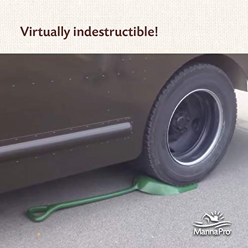 Harris Farms Poly Barn Shovel | Virtually Indestructible