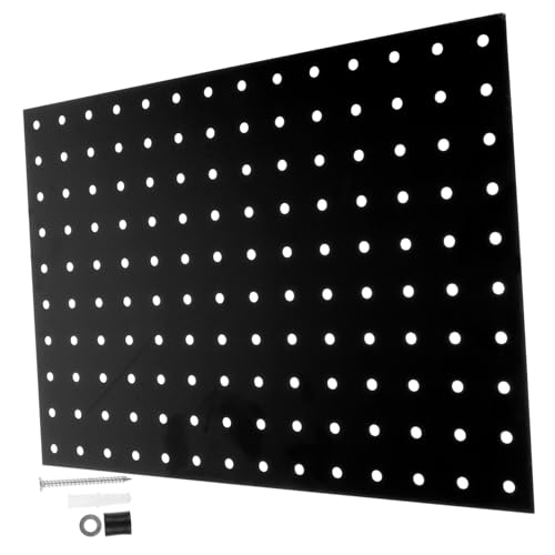 Étagère à panneaux perforés au design épuré pour un rangement mural d'outils élégant et durable