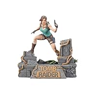 Dark Horse presenta esta estatua de la arqueóloga y aventurera Lara Croft. Mide 24 cm de alto, 24 cm de ancho y 16 cm de fondo, y está basada en el personaje de la saga de videojuegos "Tomb Raider". La estatua está hecha en PVC y muestra a Lara situa...