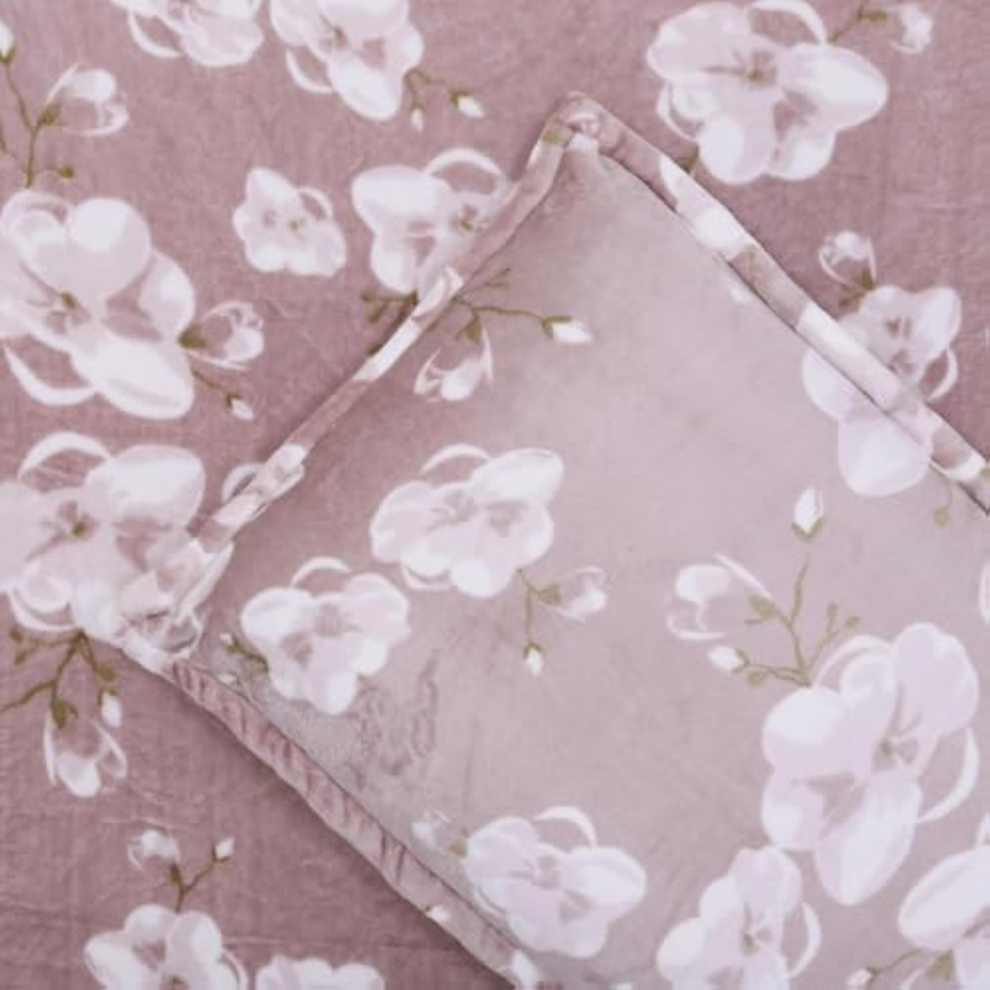 Warm Winter Fitted Bedsheet for King Size with Pillow Covers