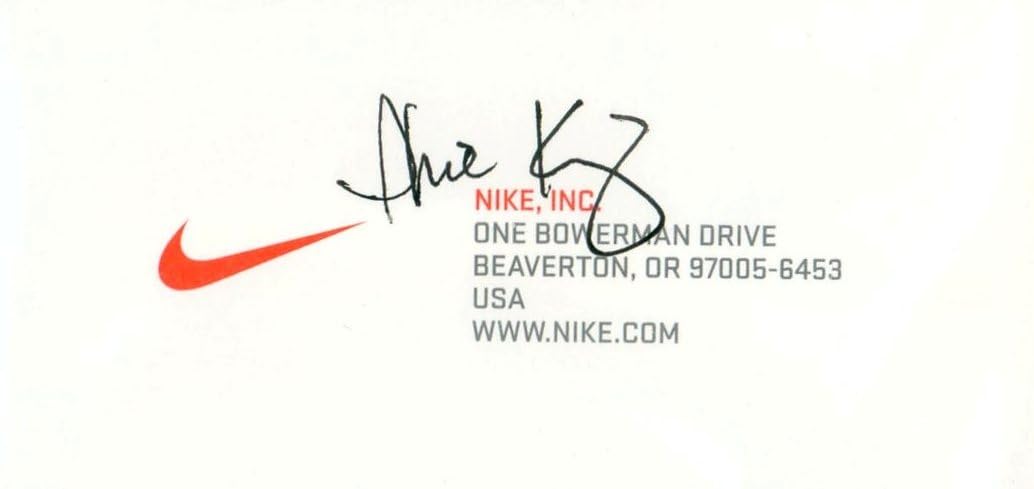 【ベケット社鑑定証明付き】NIKE創始者 フィル・ナイト直筆サイン 100%本物 Amazon.co.jp: ナイキ 創始者 フィル・ナイト 直筆 サイン 入り 名刺