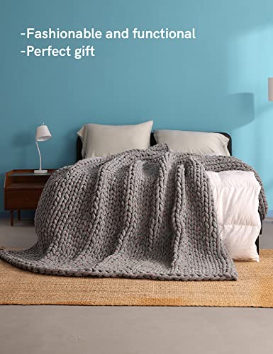 YnM Chenille Weighted Blanket, Handmade Chunky Knitted Design, Soft and Cozy, Temperature Regulating and Breathable, Machine Washable Throw for Sleep or Home Decor (Red Blue, 50x60 Inch, 10lbs)