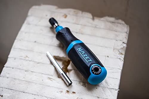 Image of HAZET Bit Ratchet Screwdriver 810R-4 I Integrated Bit Holder Magazine With 12 Bits - Ratchet Function Can Be Switched or Used as a Bit Screwdriver