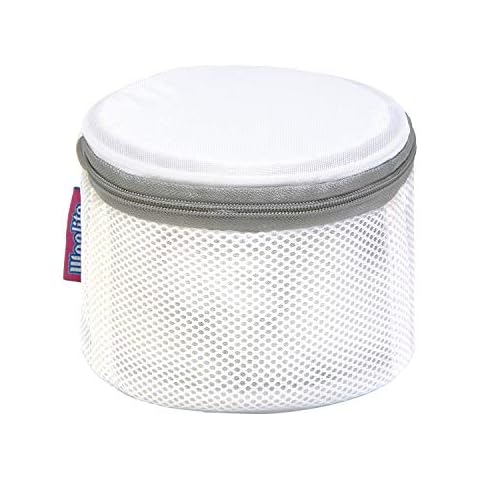 Woolite Bra Wash Bag with Zipper Guard Cover