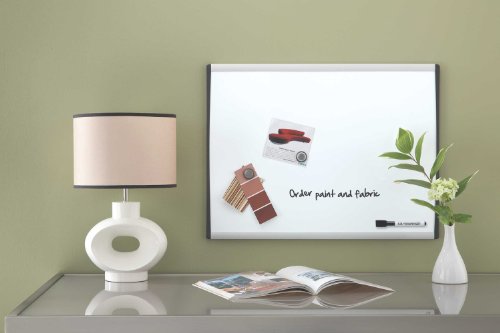 Nobo Kleines Magnetisches Whiteboard mit Gewölbtem Rahmen, Wandmontage, Inkl. Whiteboard-Marker, Magneten & Schaumstoff-Klebepads, Zuhause/Büro, 585 x 430 mm, 1903783