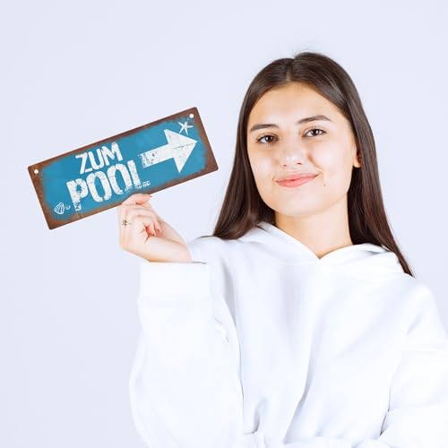 Zum Pool Pfeil rechts Metallschild L in 10,5x28cm in Rostoptik
