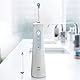 Oral-B AquaCare 4 Kabellose Munddusche, Zahnzwischenraumreiniger für sanfte Zahnreinigung & gesünderes Zahnfleisch, mit Oxyjet-Technologie, 2 Modi für Zahnpflege, weiß/blau