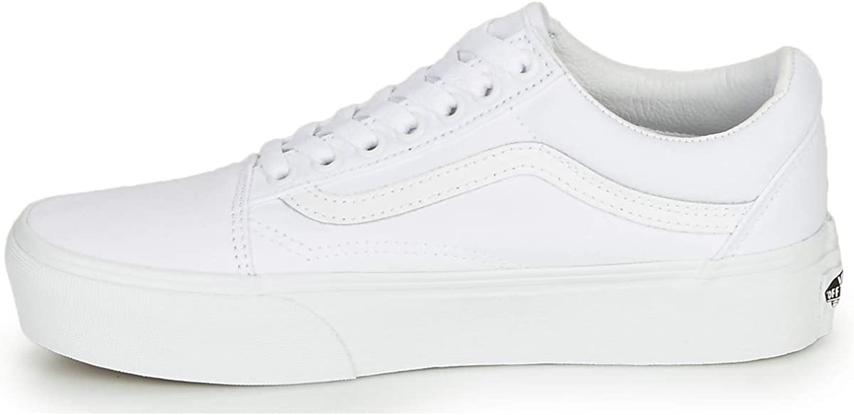 VansWomens Old Skool Gym Athletic and Training Shoes White 9 Medium (B,M)
